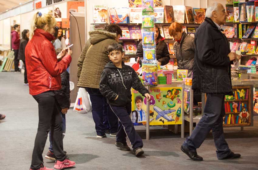 Se despide la Feria del Libro Infantil y Juvenil con dos días a pura actividad