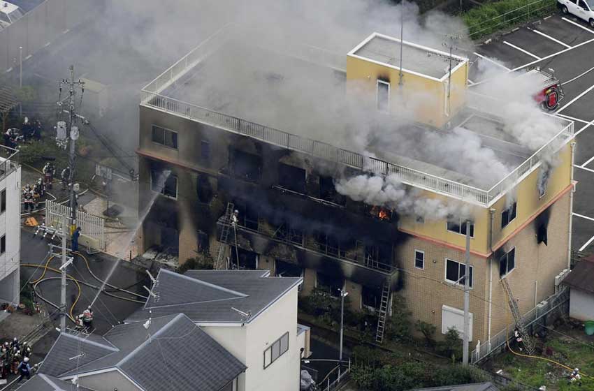 Japón: 33 muertos por un incendio en un estudio de animación