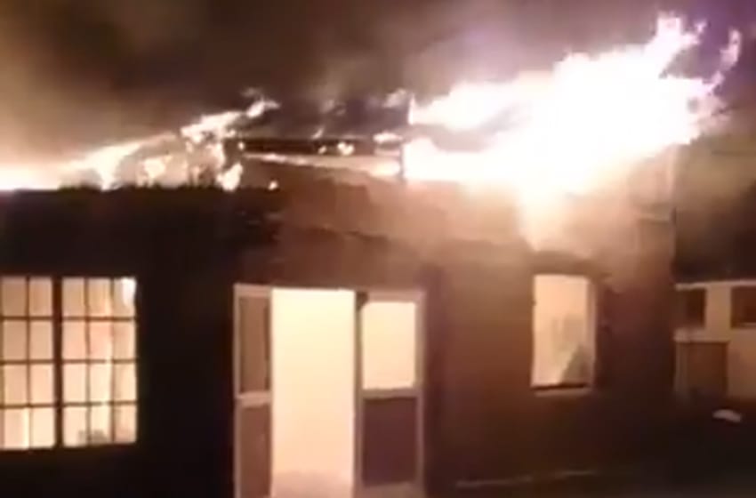 Incendio en Acantilados: "Tenemos la certeza de que el fuego fue intencional"