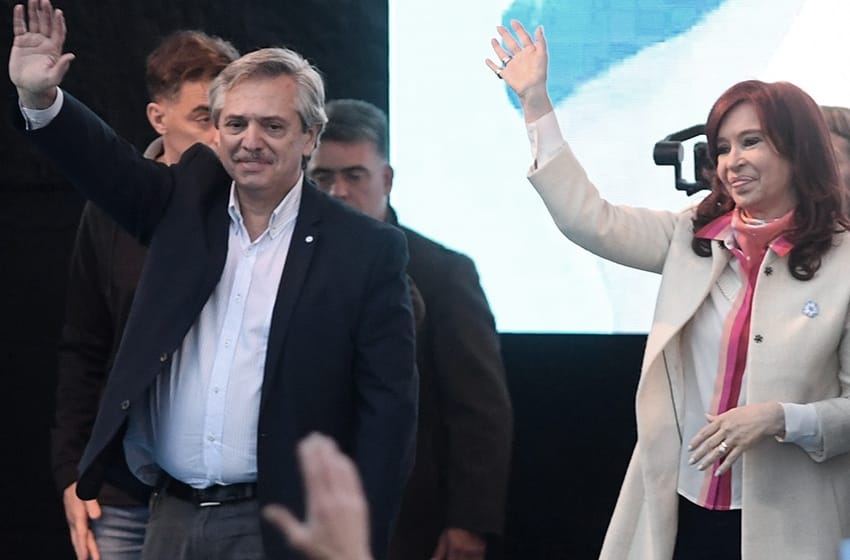 La fórmula Fernández-Fernández cerró su campaña en Rosario