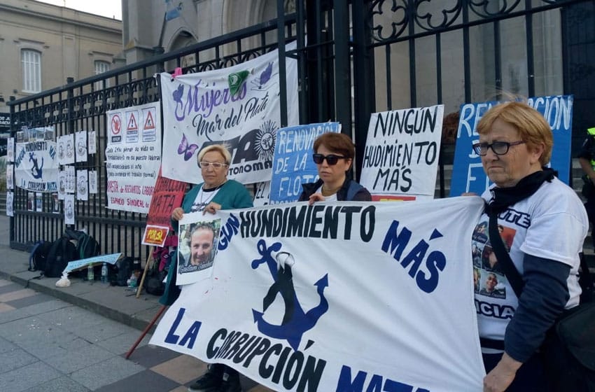 Familiares del Rigel todavía no cobran las pensiones: "Ellos siguen como desaparecidos"
