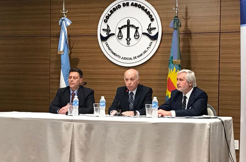 Conte Grand participó de un encuentro sobre narcocriminalidad en Mar del Plata