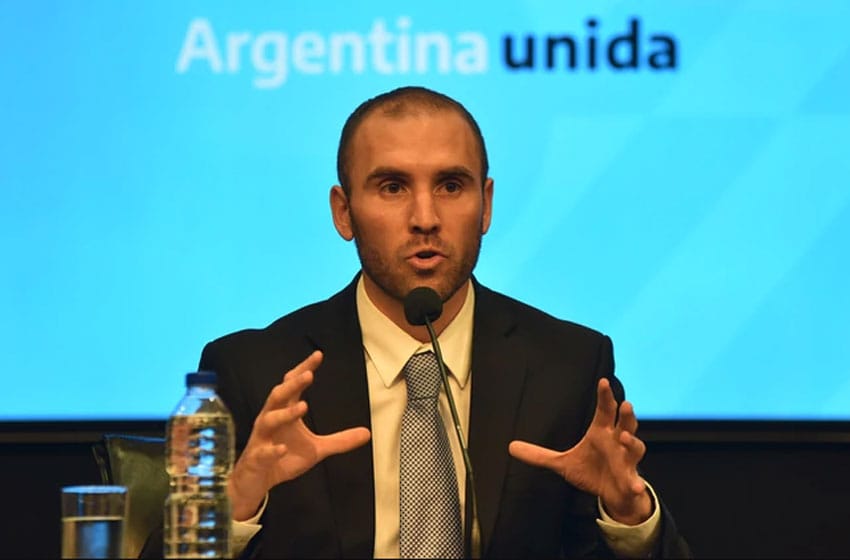 Argentina y tres grupos de acreedores alcanzan acuerdo de reestructuración de deuda
