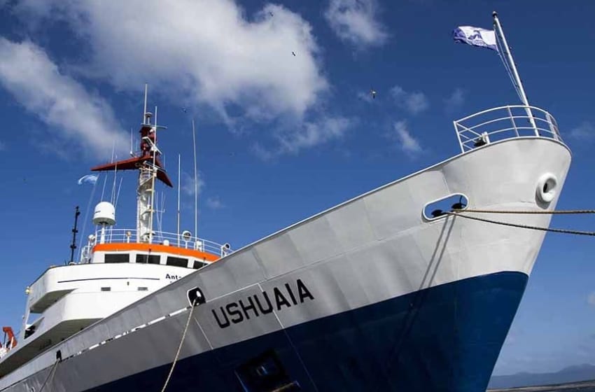 Montenegro volvió a rechazar el ingreso de un crucero que viene de Ushuaia