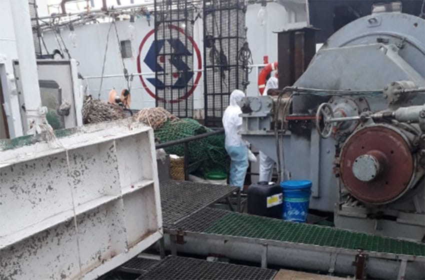 COVID-19 en el Puerto: realizan hisopados a los tripulantes del Scirocco