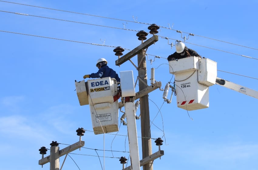 EDEA realizó mejoras en la red eléctrica que abastece a Camet y Playa Dorada