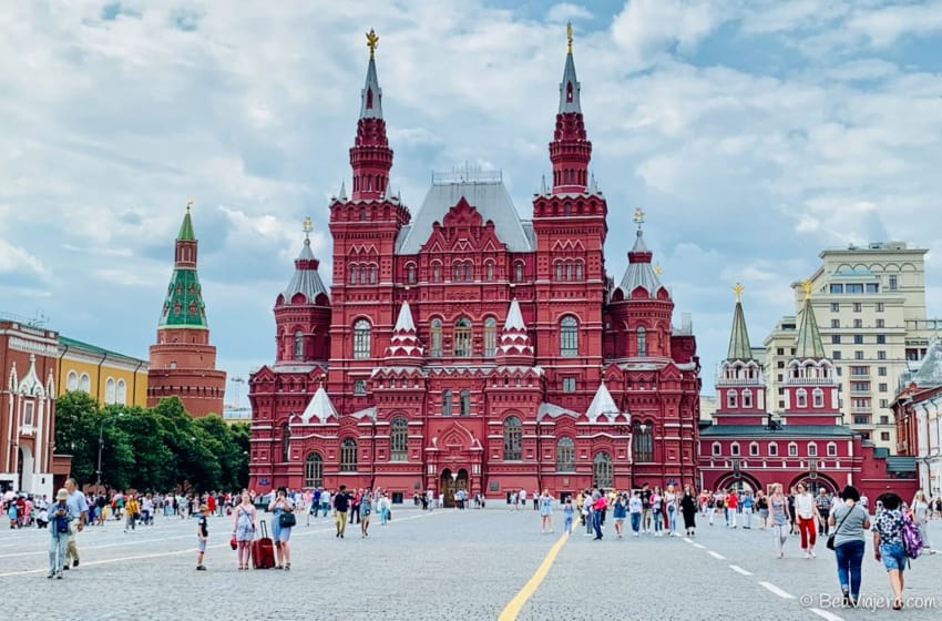 Rusia, entre el millón de contagios y el suministro de la vacuna