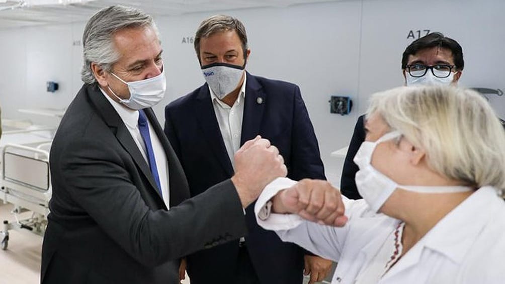 Alberto Fernández inaugura un hospital para pacientes con coronavirus sin cobertura