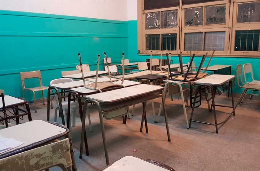 Educadores Marplatenses: "Hay muchas escuelas que no están en condiciones para comenzar las clases"