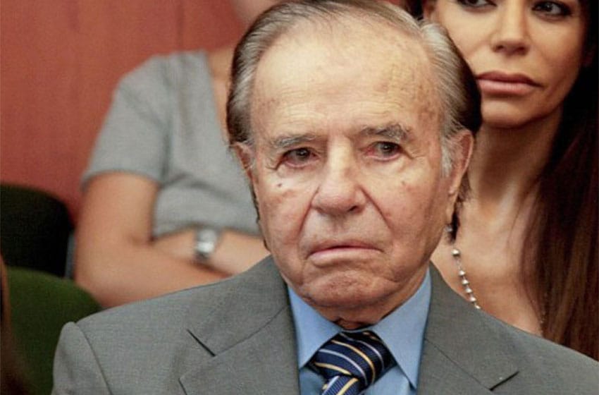 Volvieron a internar a Carlos Menem en su cumpleaños número 90