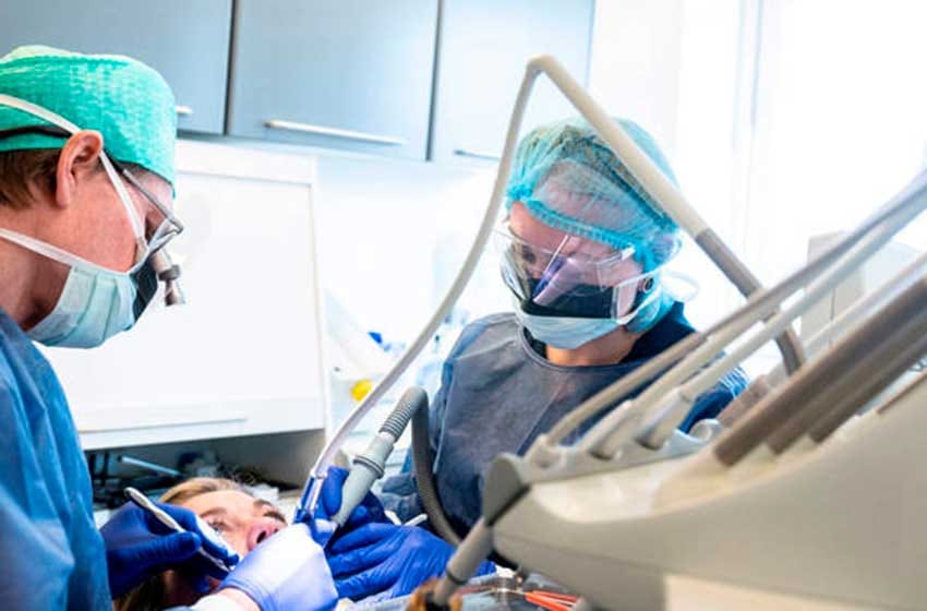 Ante reiteradas denuncias, la Federación Odontológica aclaró que los pacientes de IOMA "no deben pagar nada"