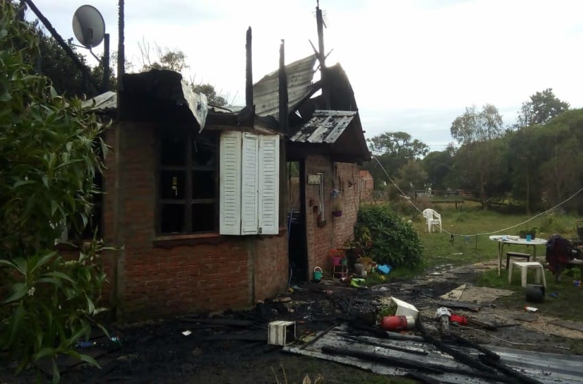 “Una Casa para Tino”, la colecta vecinal para una familia que perdió todo en un incendio