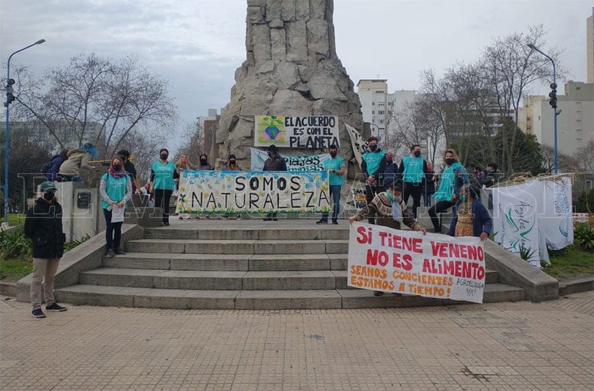 Ambientalistas se movilizaron en Mar del Plata contra el acuerdo porcino con China