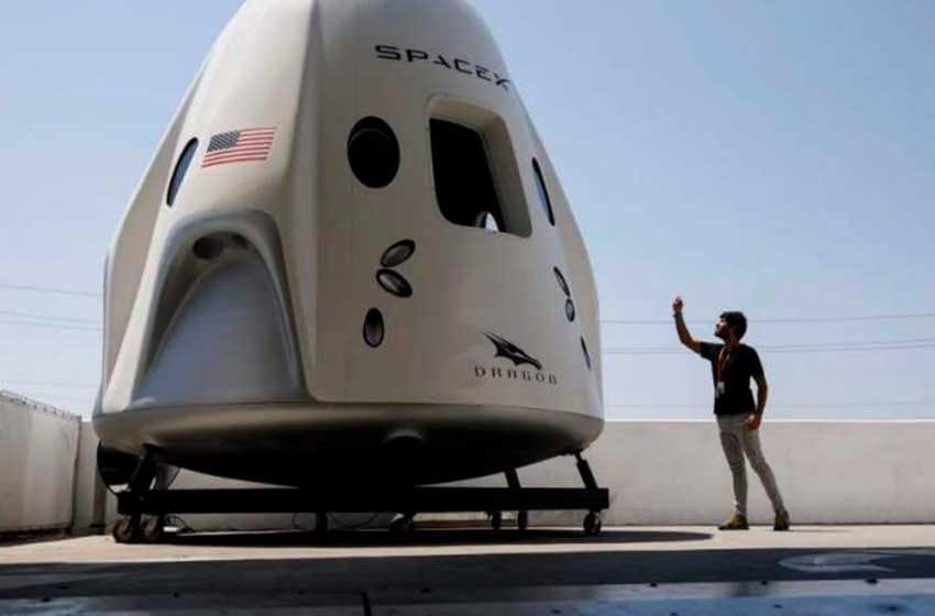 La cápsula de SpaceX volvió la tierra: amerizó con éxito en Estados Unidos