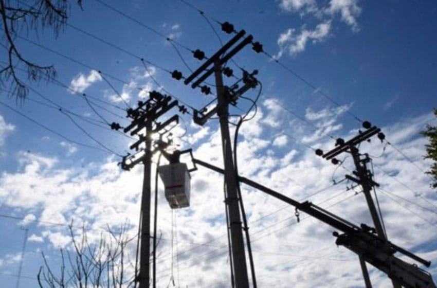 El Gobierno bonaerense invierte $ 980 millones para mejoras en el servicio eléctrico