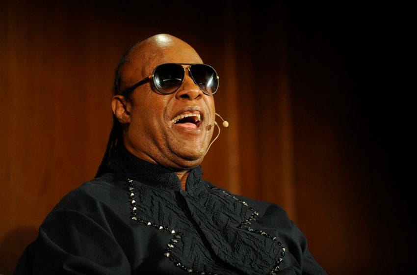 Stevie Wonder presentó dos nuevas canciones después de 15 años