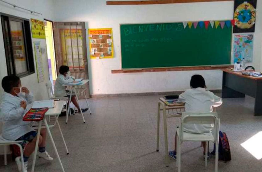Desde la Coalición Cívica piden el regreso de las clases presenciales en escuelas municipales