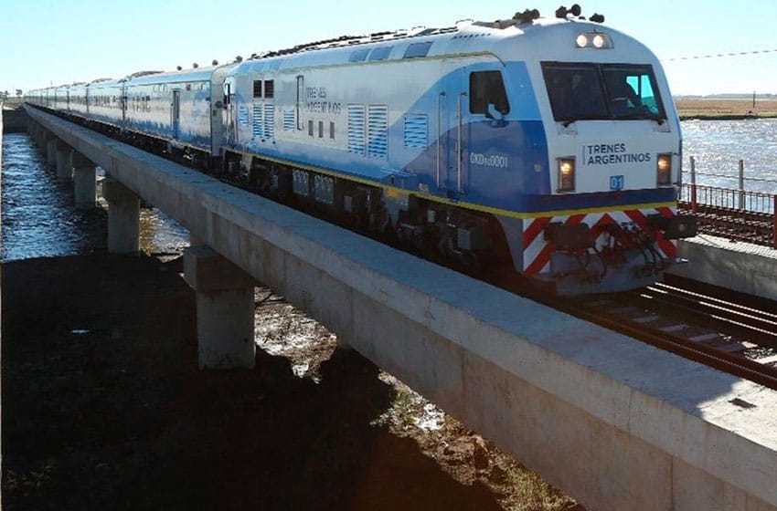 El 2 de noviembre vuelve el tren que une Mar del Plata - Constitución
