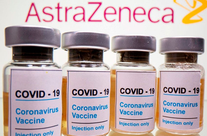 Reino Unido comienza a aplicar la vacuna contra el coronavirus de AstraZeneca/Oxford