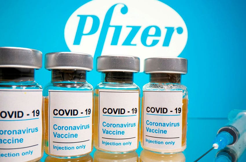 Llegan a Francia las primeras vacunas de Pfizer/BioNTech contra el coronavirus
