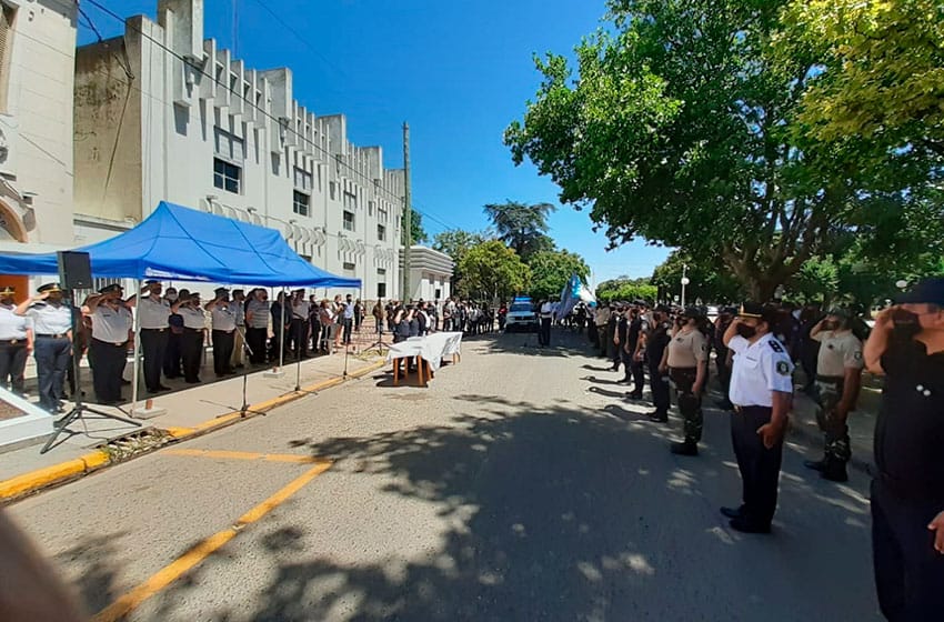 Reino, en el acto por el Día de la Policía: “Cumplieron con un enorme deber”