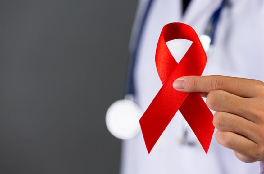 Lucha contra el SIDA: “Es importante volver a instalarlo porque en los últimos años ha sido invisibilizado”