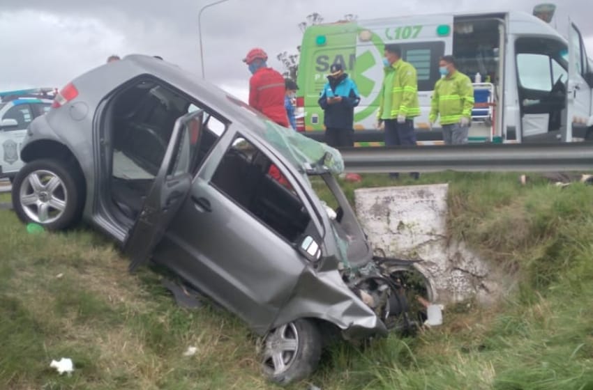 Dos mujeres murieron en un accidente en la Ruta 2