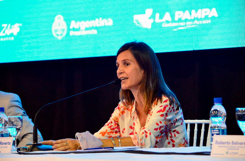 Denuncian a Raverta por la doble pensión que cobra la vicepresidenta Cristina Kirchner