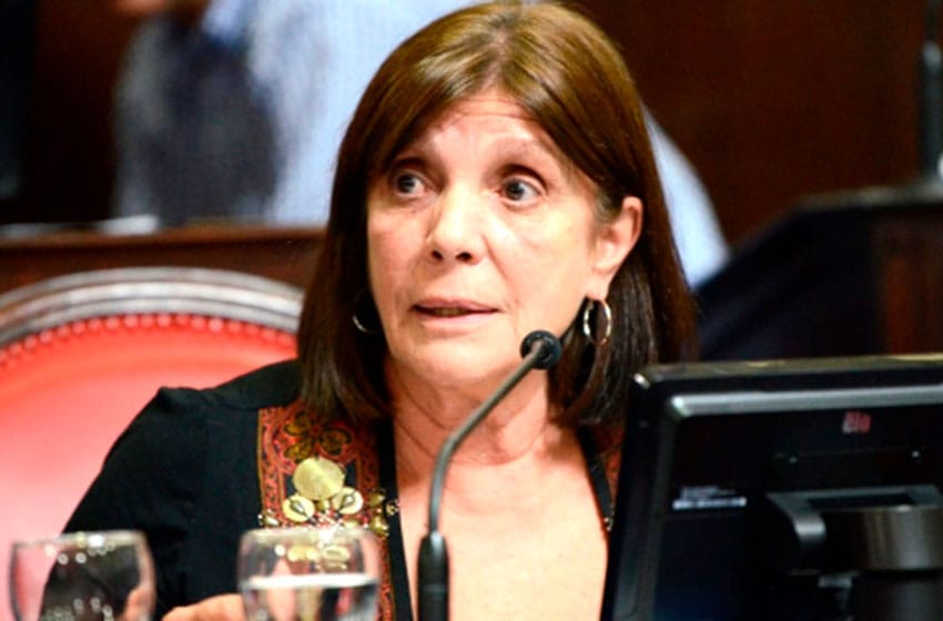 Teresa García también le apuntó a Milei: “No puede desproteger a la provincia”