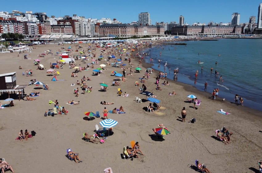 832.230 turistas arribaron durante enero a Mar del Plata