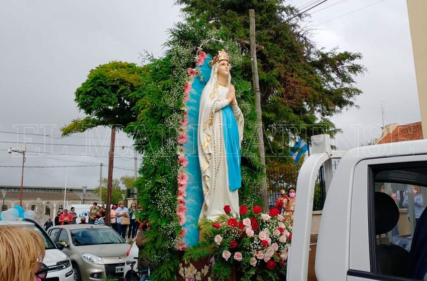 Empezó la peregrinación en Mar del Plata: "La Virgen de Lourdes acompaña a los enfermos y más en este año"