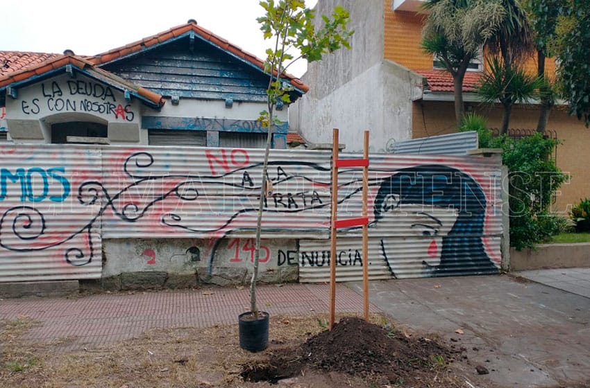 La Mesa Interinstitucional contra la Trata plantó árboles para "sembrar memoria"