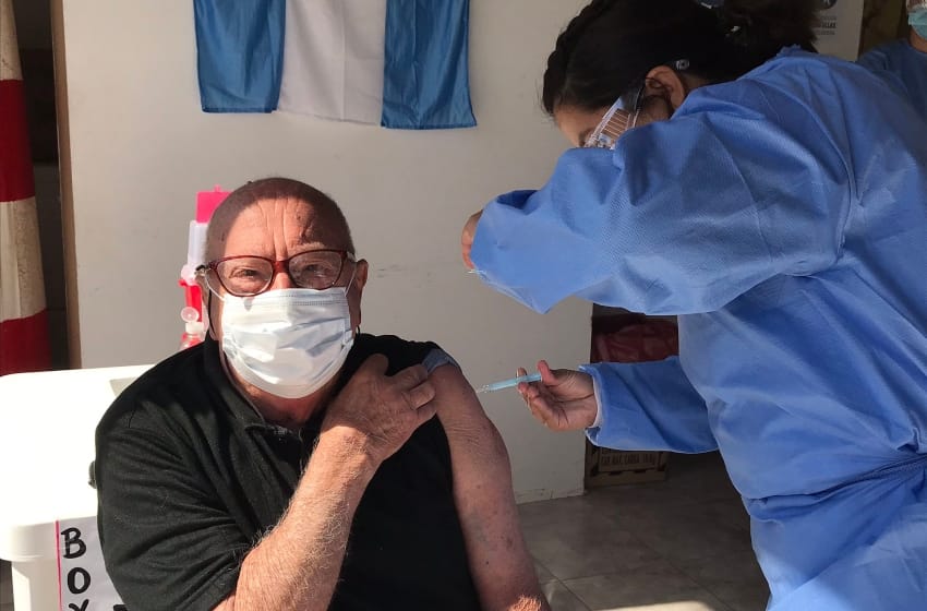 Comenzó la vacunación antigripal para los afiliados de PAMI en Mar del Plata
