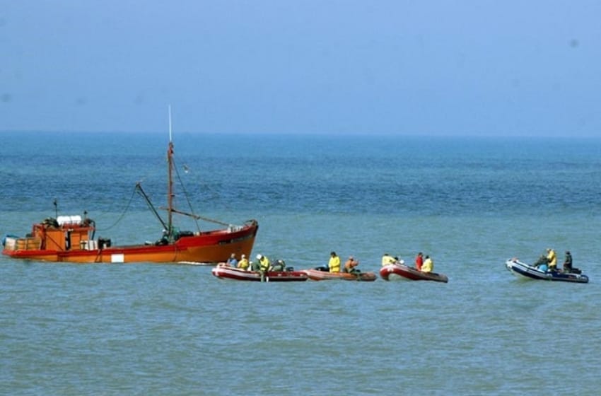 Ponen en marcha campaña destinada a estudiar migraciones de langostino en el Mar Argentino