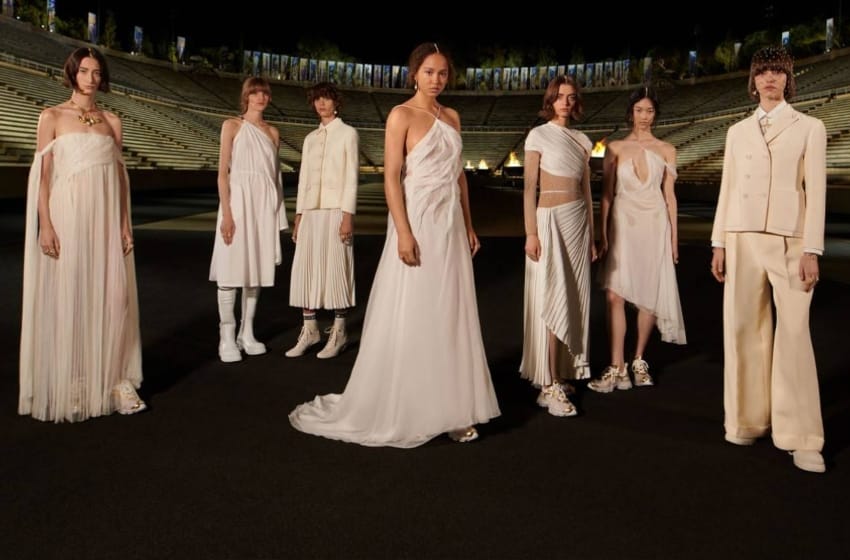 Dior : llamamiento al espíritu olímpico de Concordia presenta su colección Crucero desde Panathinaikó de Atenas
