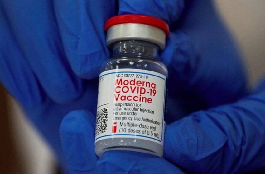 La protección de la vacuna de Moderna es duradera y no necesitaría dosis de refuerzo