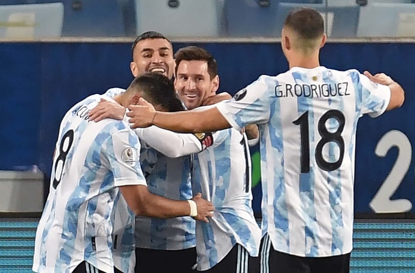 Argentina llega a cuartos con un gran envión tras aplastar a Bolivia