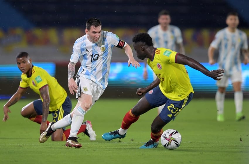 Colombia amargó a Argentina en la última jugada
