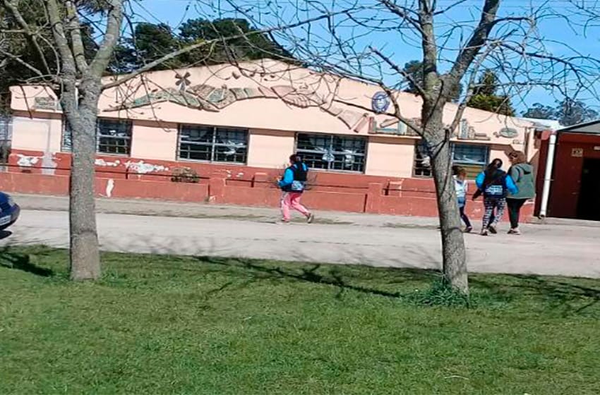 La presencialidad duró poco en El Boquerón: alumnos sin clases por falta de transporte