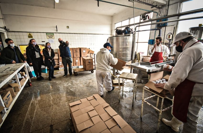 La cooperativa Nuevo Amanecer de Mar del Plata trabaja en un proyecto para exportar leche