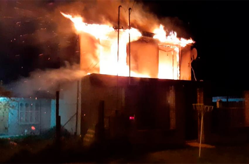 Incendio en barrio Libertad: investigan si fue un acto de venganza
