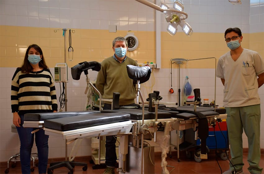 Municipios de Pie: nueva mesa de cirugía eléctrica para el Hospital Municipal