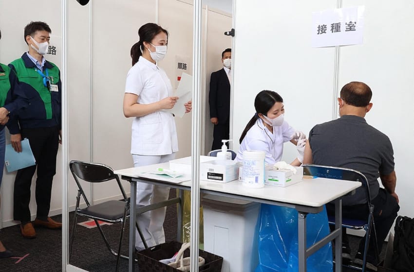 Japón pone más regiones en estado de emergencia ante el avance del coronavirus