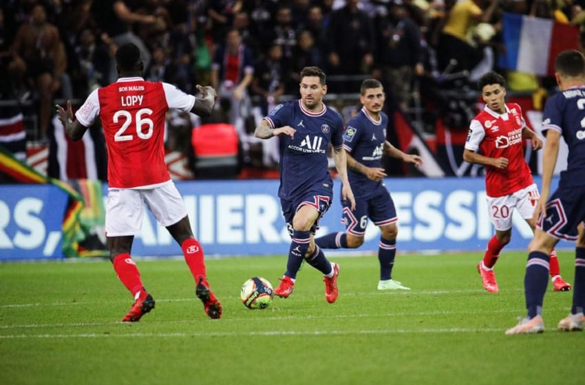 Messi hizo su debut triunfal en Paris Saint Germain
