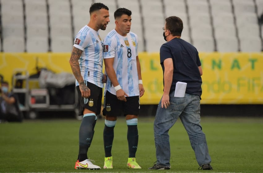 Papelón histórico: el superclásico sudamericano fue suspendido mientras se jugaba