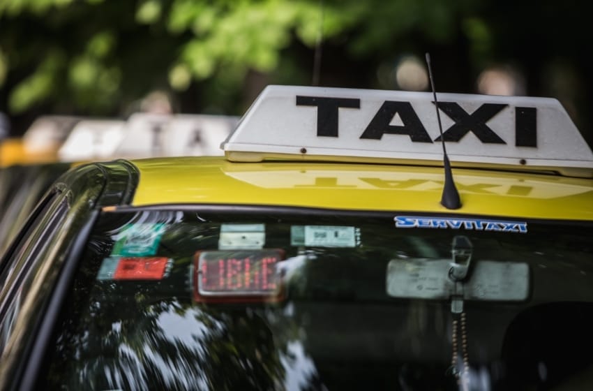 Taxis: "Venimos a pedir un aumento de tarifas debido a los altos costos"