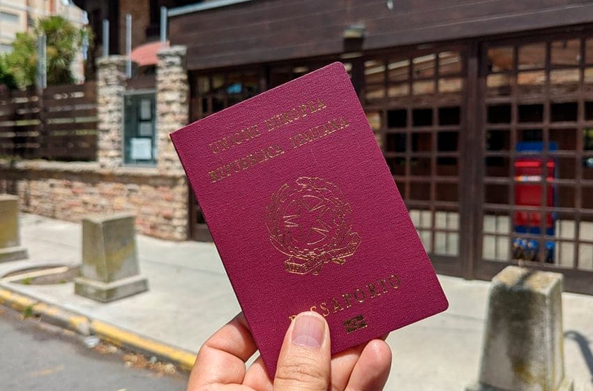 Elecciones comités consulares 2021: "Obtener el pasaporte italiano no será un problema"
