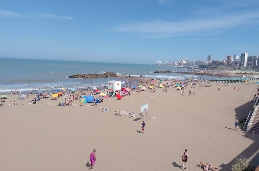 Mar del Plata superó la temperatura más alta desde la primavera de 1979: "Fue un fenómeno aislado"