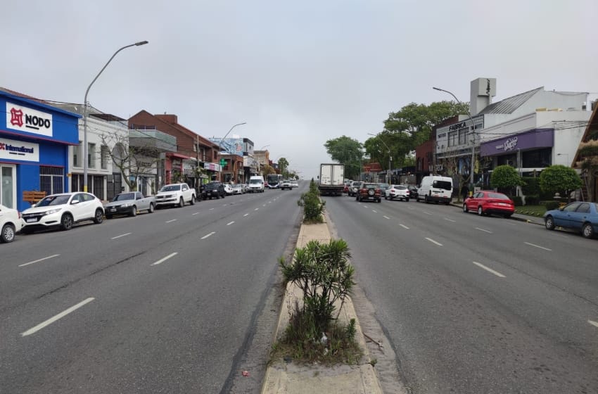 Avenida Juan B. Justo: otro paseo de compras "abandonado por la municipalidad"