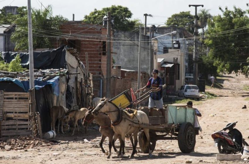 Descenso de la pobreza en Mar del Plata: afecta a 205.326 personas